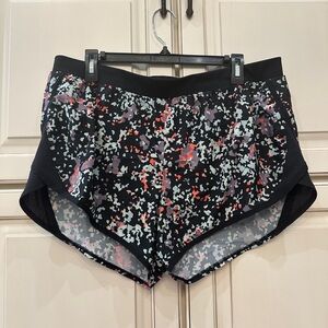 Under Armour Black and Red Patterned Athletic Shorts